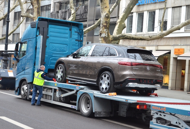 Mercedes-Maybach EQS 680 SUV