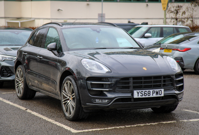 Porsche 95B Macan Turbo