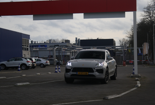 Porsche 95B Macan Turbo MkII