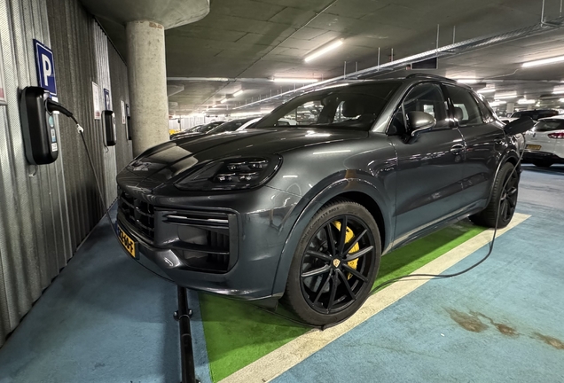 Porsche 9YA Cayenne Turbo E-Hybrid