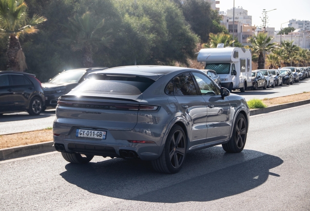 Porsche Cayenne Coupé Turbo E-Hybrid