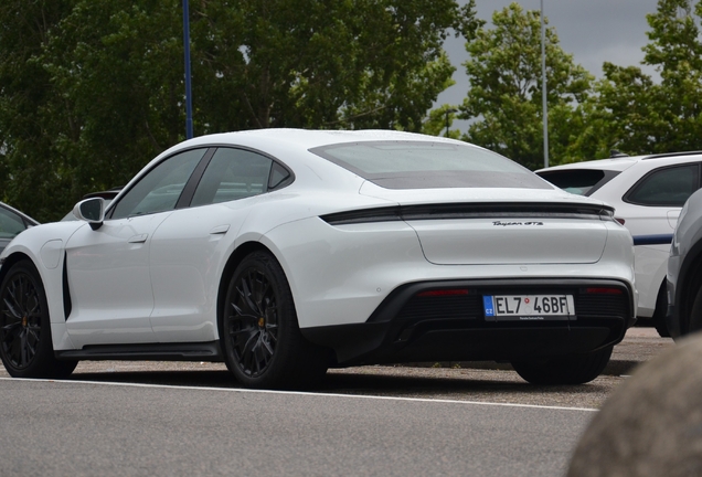 Porsche Taycan GTS