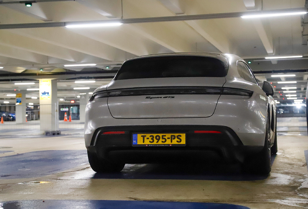 Porsche Taycan GTS Sport Turismo