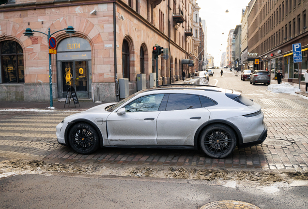 Porsche Taycan Turbo Cross Turismo