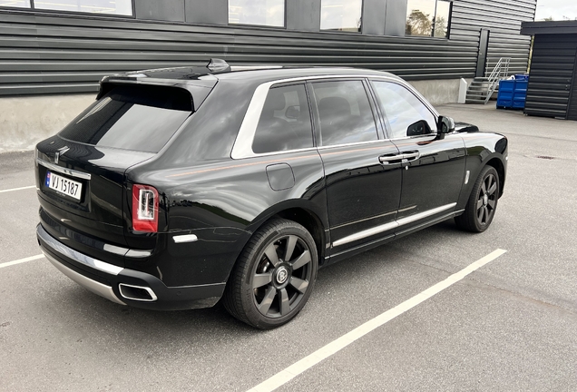 Rolls-Royce Cullinan Black Badge