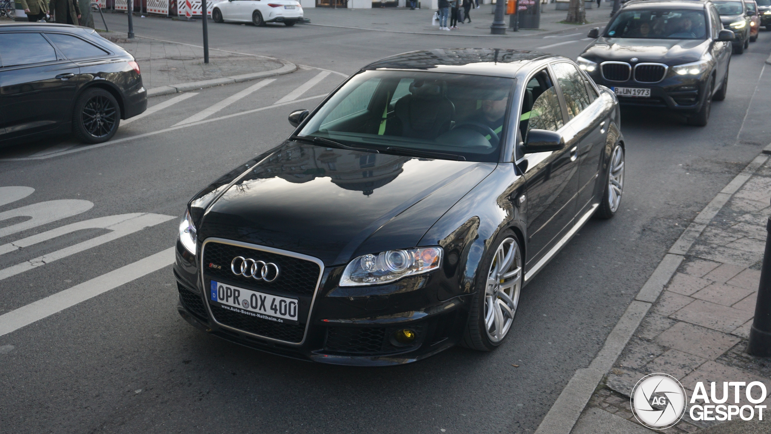 Audi RS4 Sedan