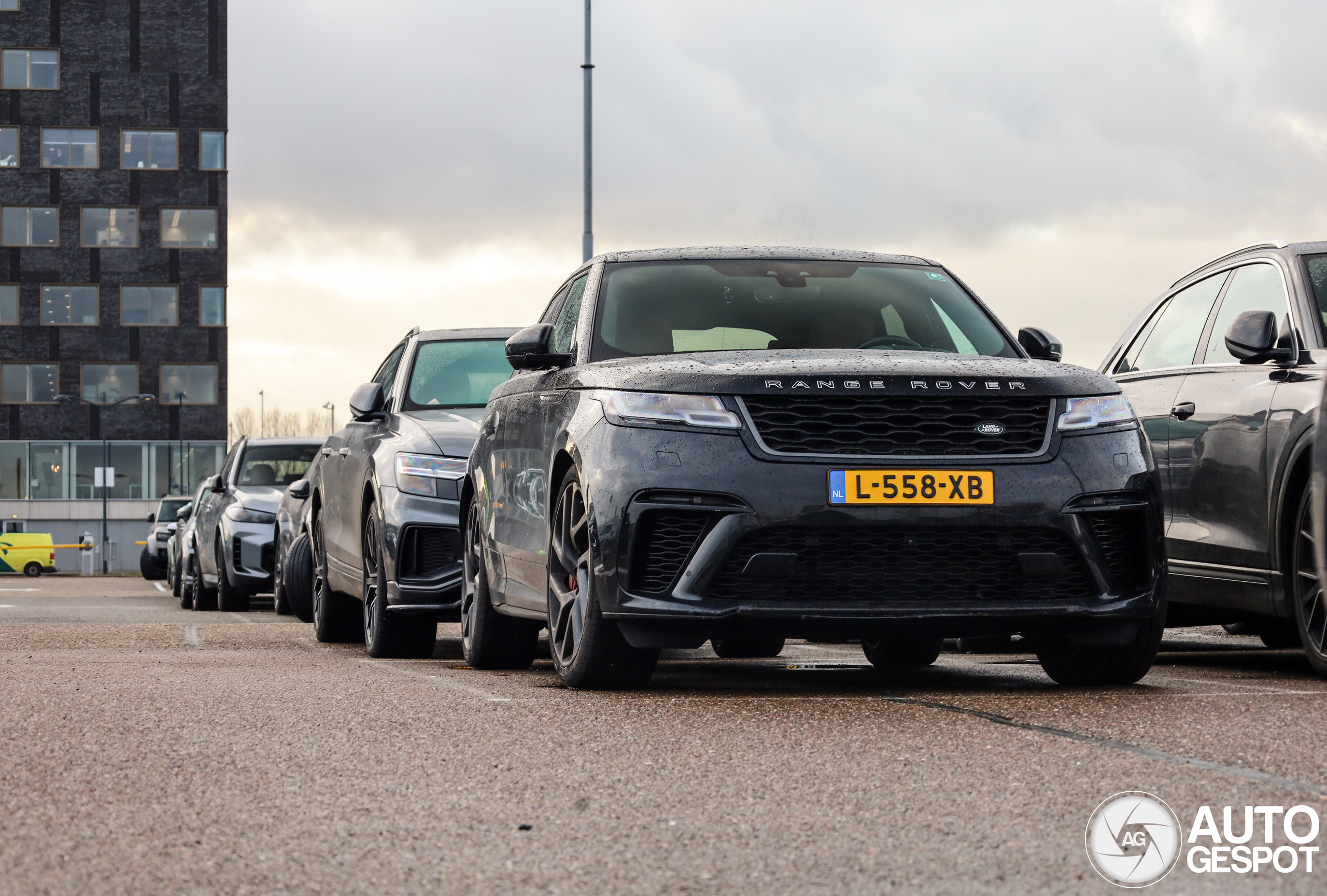 Land Rover Range Rover Velar SVAutobiography