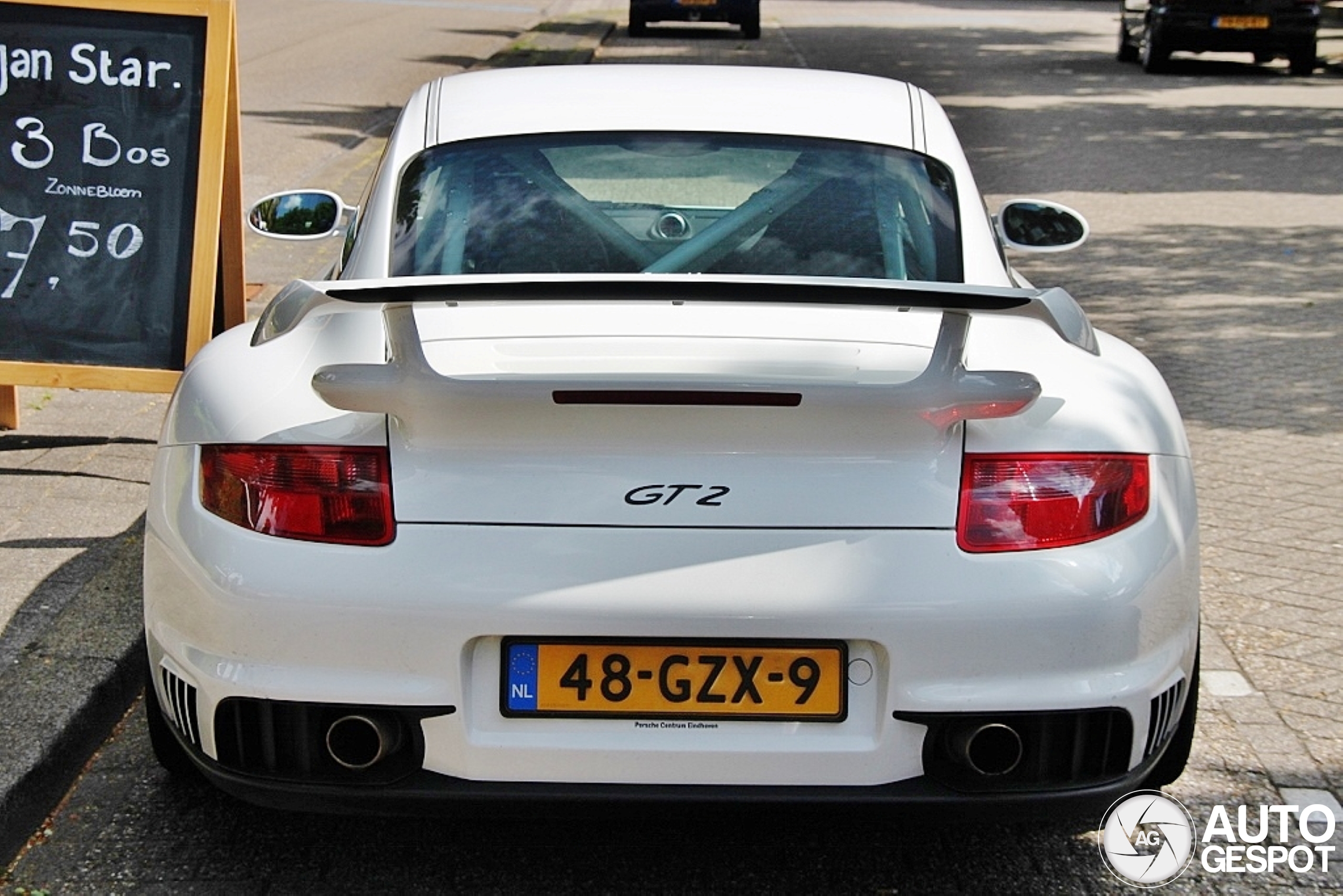 Porsche 997 GT2 gespot – een pure rijmachine