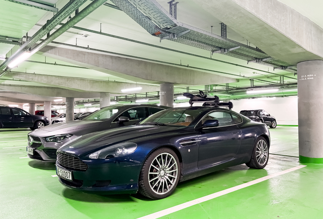 Aston Martin DB9