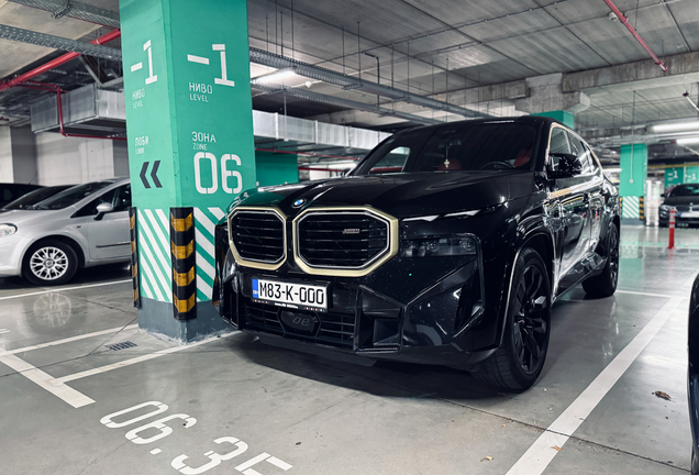 BMW XM G09