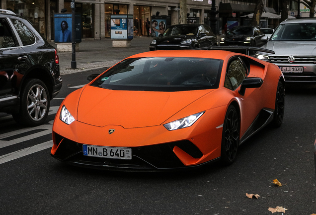 Lamborghini Huracán LP640-4 Performante