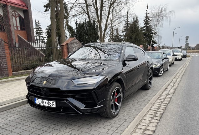 Lamborghini Urus S