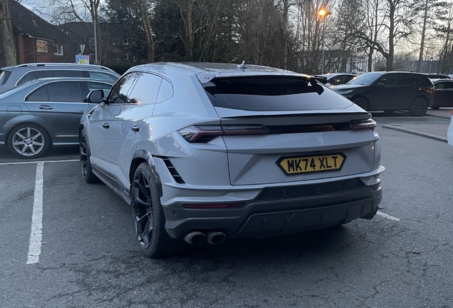 Lamborghini Urus Performante