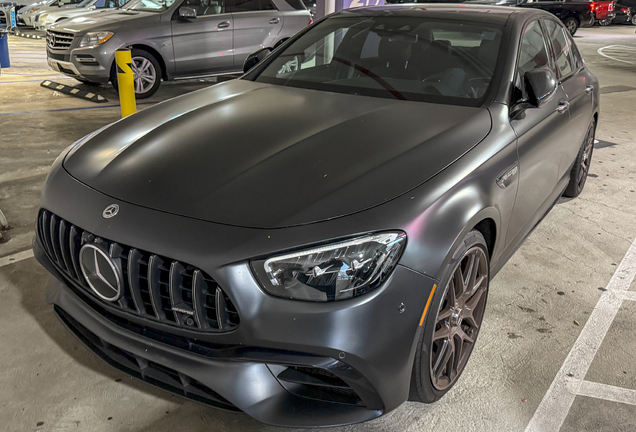 Mercedes-AMG E 63 S W213 Final Edition