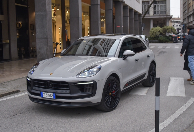 Porsche 95B Macan GTS MkIII