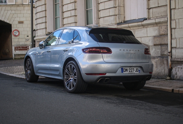 Porsche 95B Macan Turbo