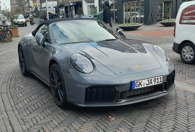 Porsche 992 Carrera 4 GTS Cabriolet MkII