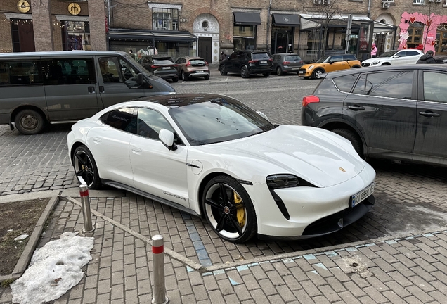 Porsche Taycan Turbo S