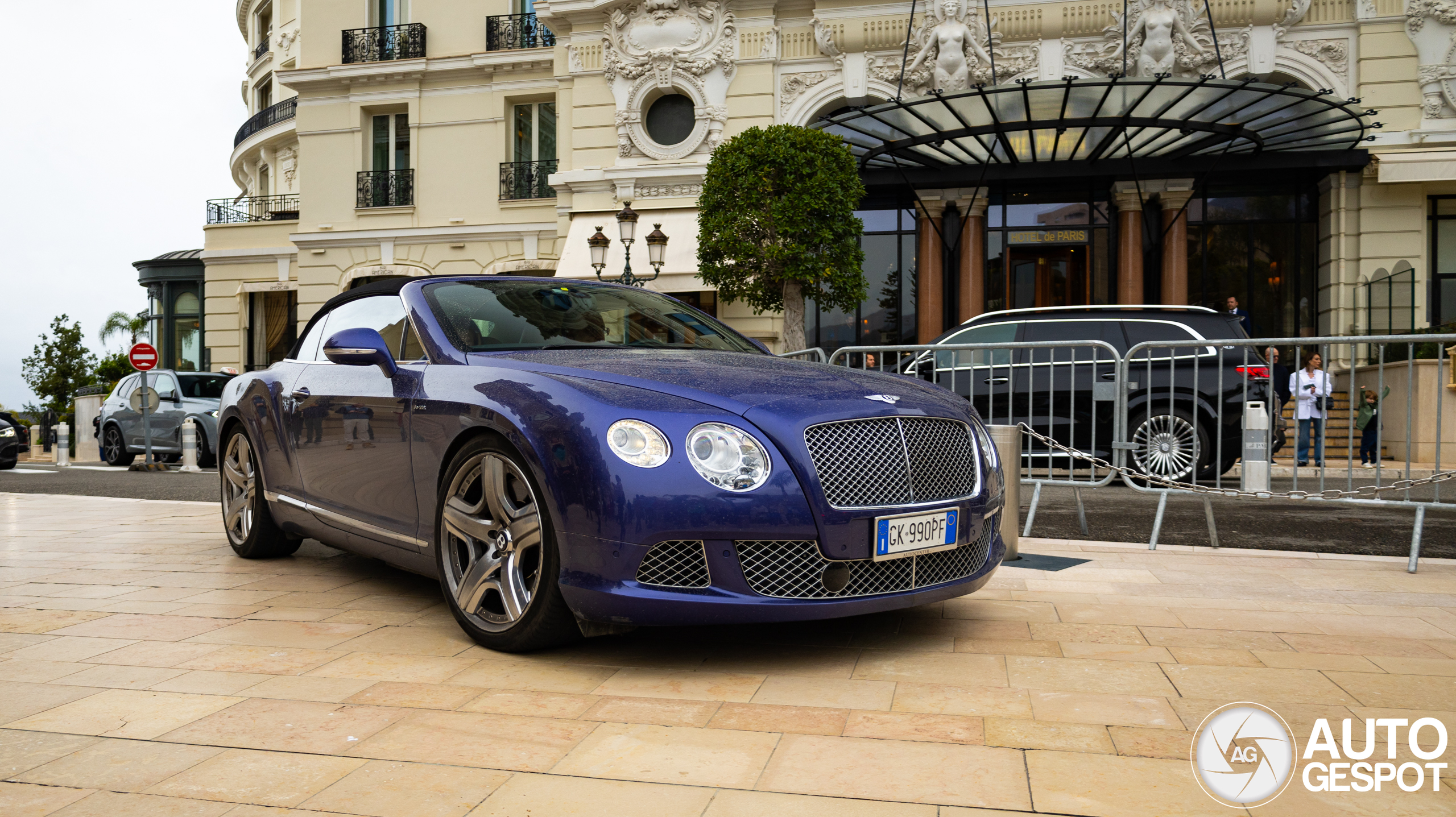 Bentley Continental GTC 2012