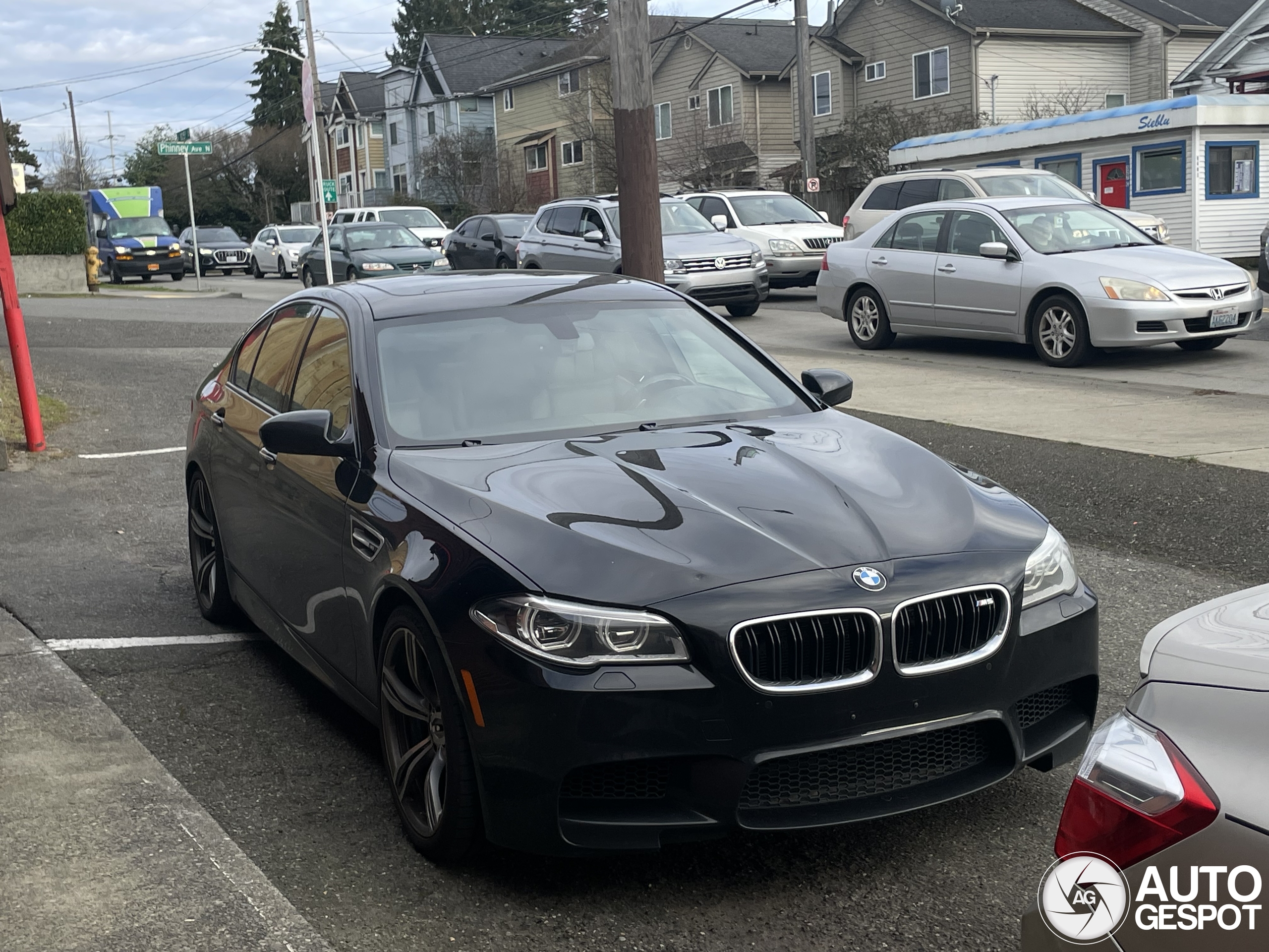 BMW M5 F10 2014