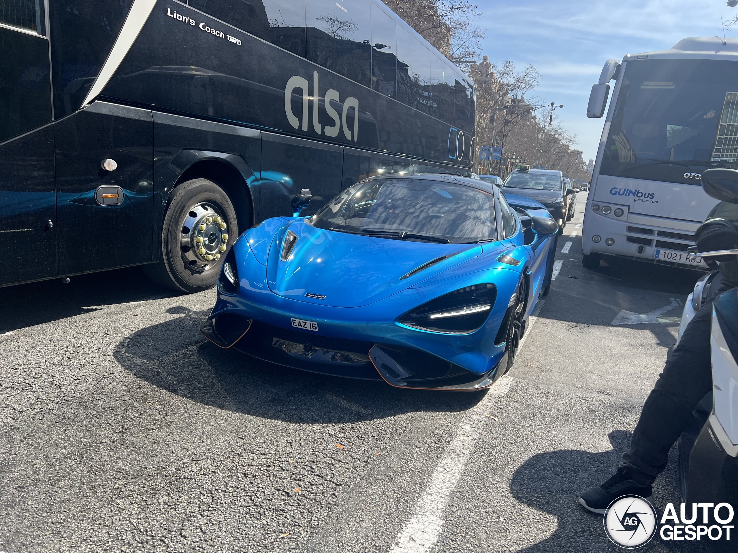 McLaren 765LT