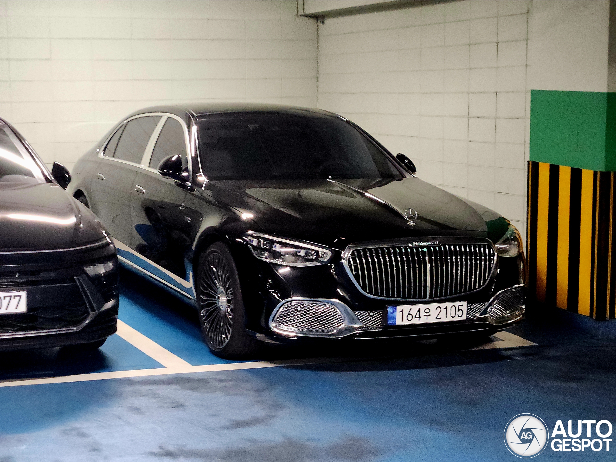 Mercedes-Maybach S 680 X223
