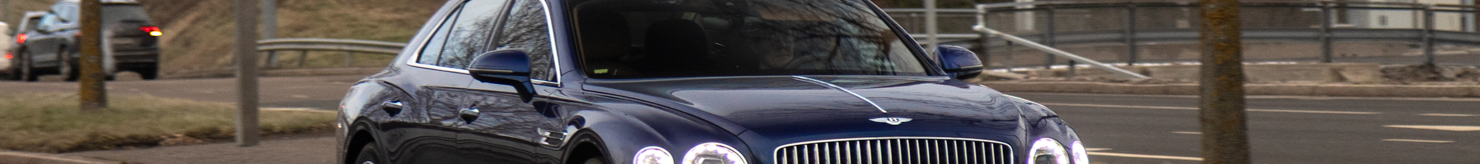 Bentley Flying Spur Hybrid