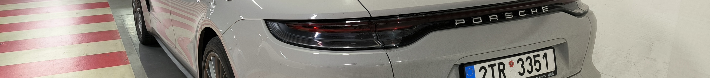 Porsche 971 Panamera Turbo Sport Turismo