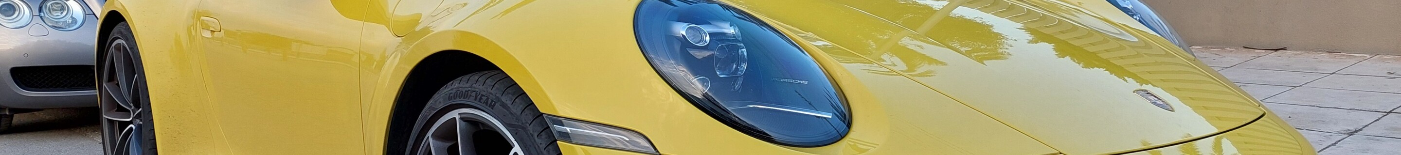Porsche 992 Carrera 4S