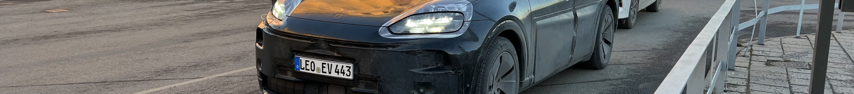 Porsche Cayenne Electric