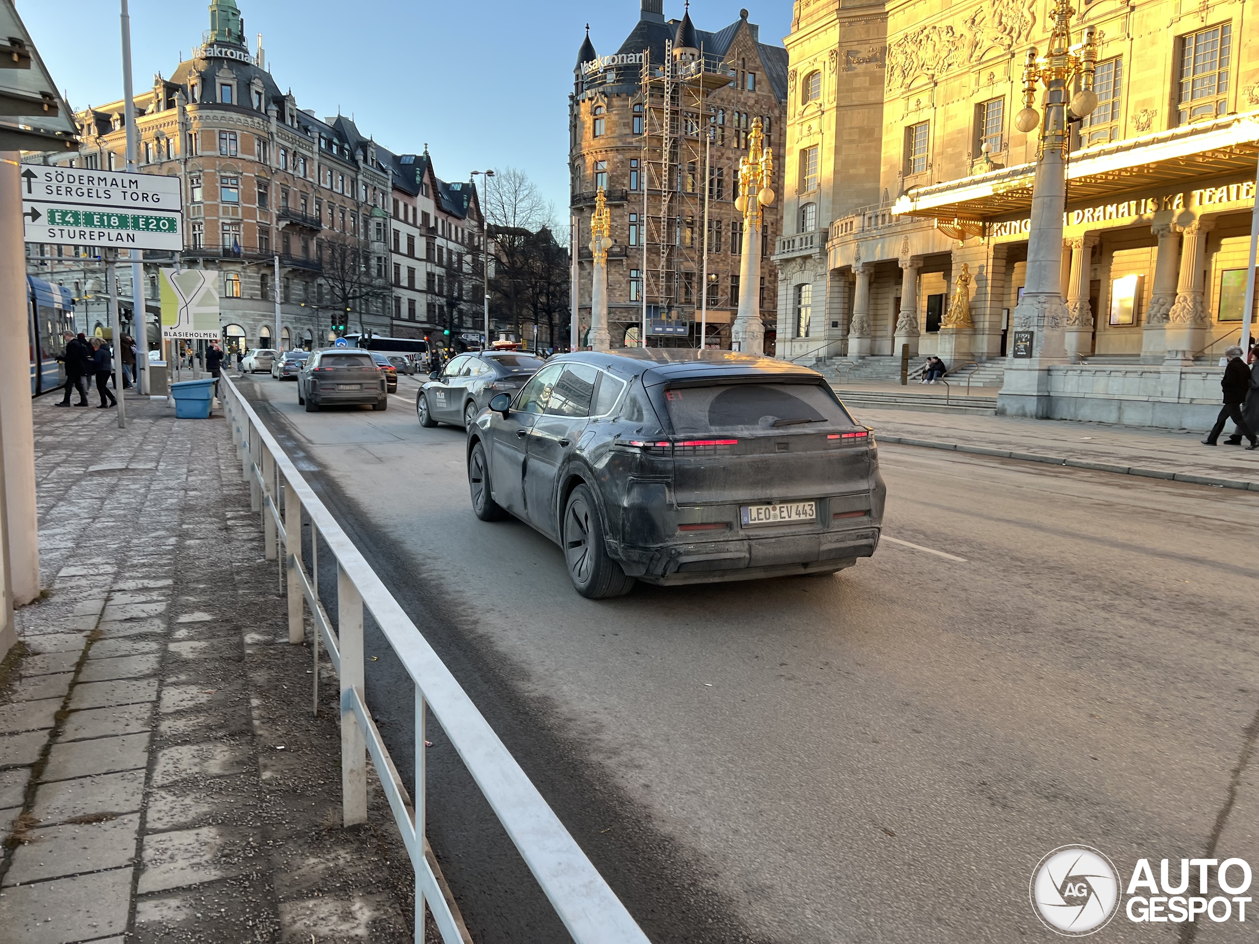 Porsche Cayenne EV