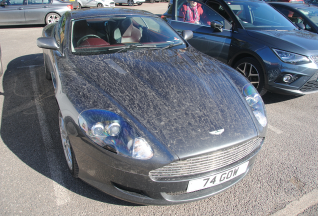 Aston Martin DB9