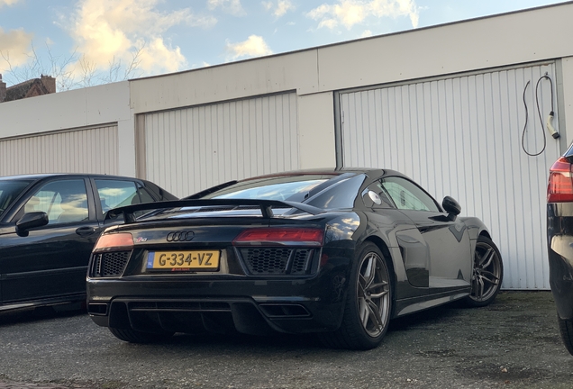 Audi R8 V10 Plus 2015