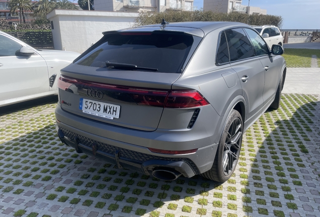 Audi RS Q8 2024