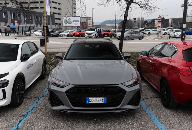 Audi RS6 Avant C8