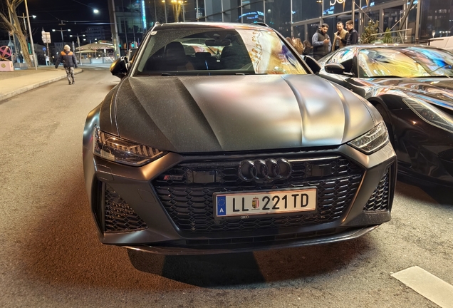 Audi RS6 Avant C8