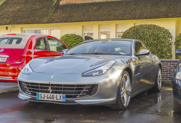 Ferrari GTC4Lusso