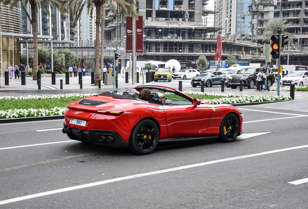 Ferrari Roma Spider