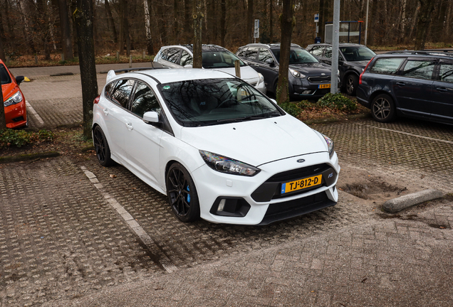Ford Focus RS 2015