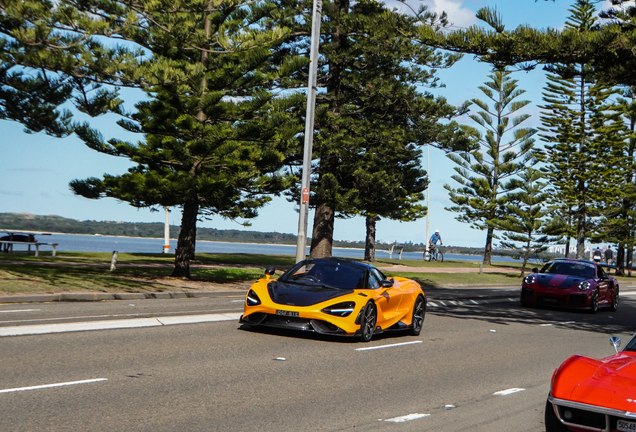 McLaren 765LT