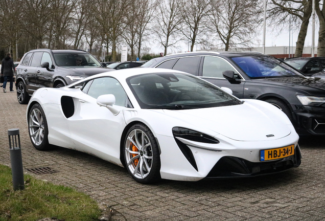 McLaren Artura