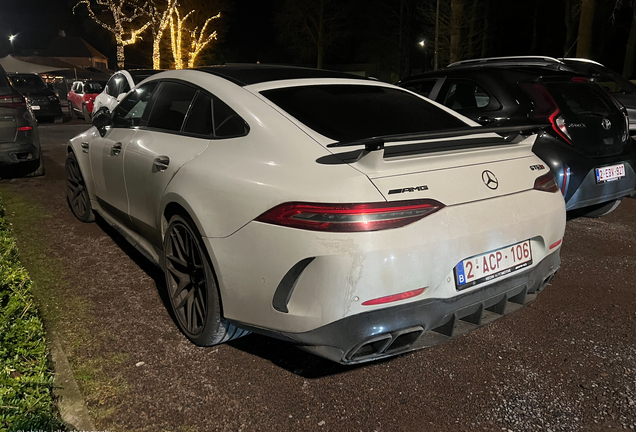 Mercedes-AMG GT 63 S X290