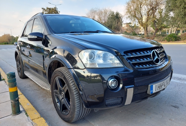Mercedes-Benz ML 63 AMG W164