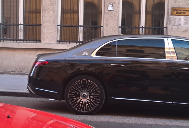 Mercedes-Maybach S 680 X223