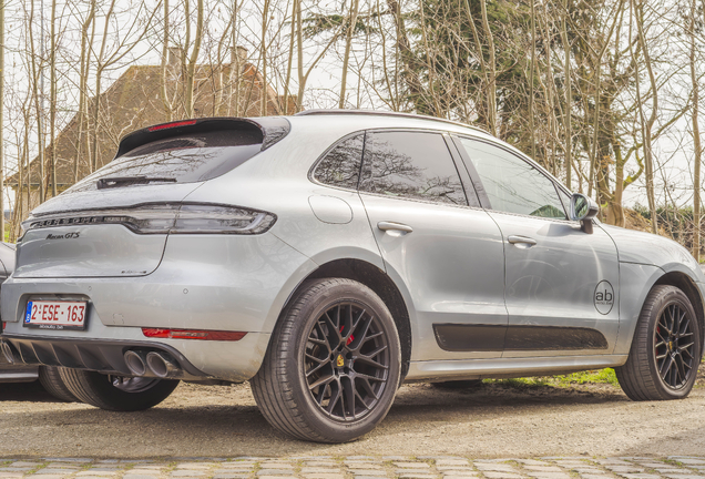 Porsche 95B Macan GTS MkII