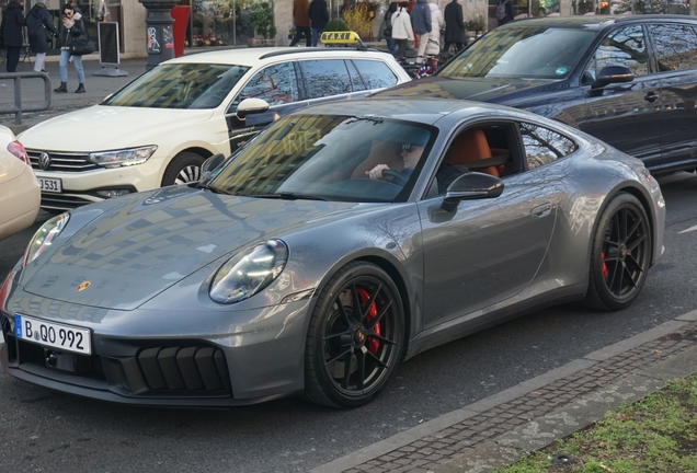 Porsche 992 Carrera 4 GTS MkII