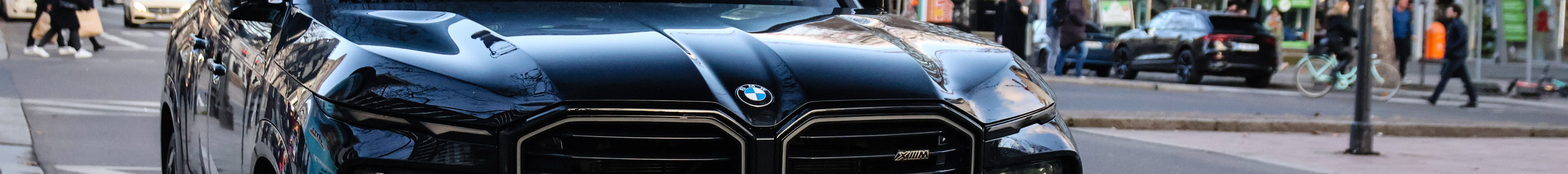 BMW XM G09