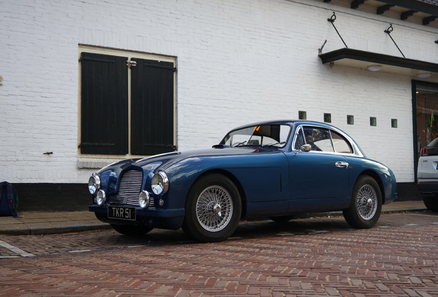 Aston Martin DB2
