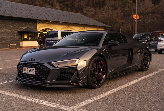 Audi R8 V10 GT RWD