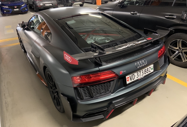 Audi R8 V10 Plus 2015